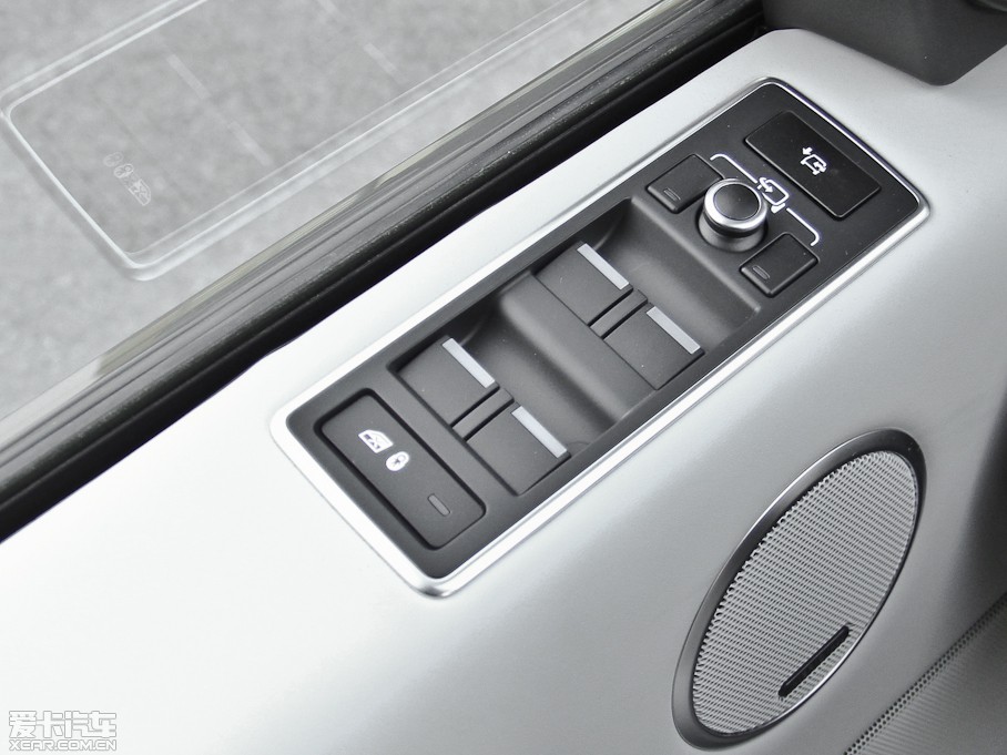 2013 5.0 V8 NA Vogue SE