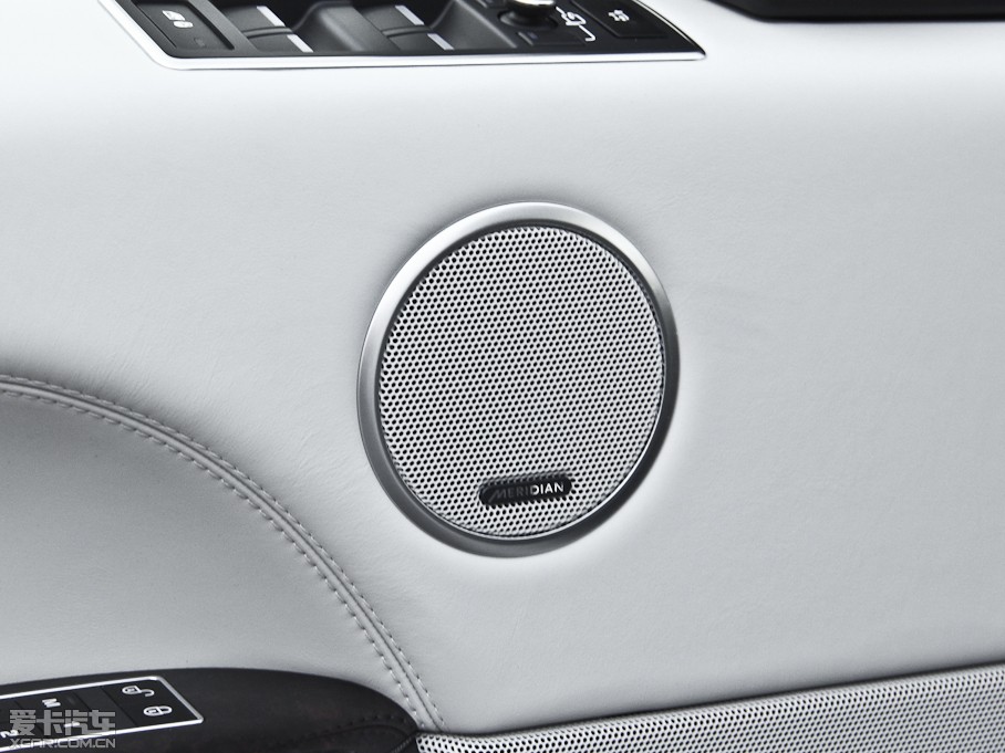 2013 5.0 V8 NA Vogue SE