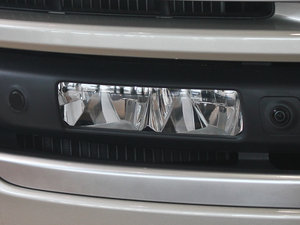 2013款5.0 V8 AB 尊崇创世版 细节外观