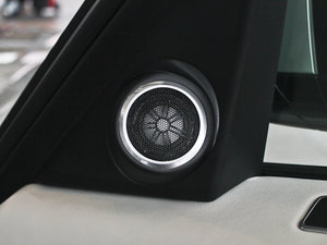 2013款5.0 V8 AB 尊崇创世版 中控区