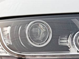 20135.0 V8 NA Vogue SE ^