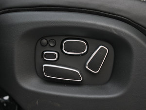 20135.0 V8 NA Vogue SE {{