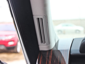 20135.0 V8 NA Vogue SE g