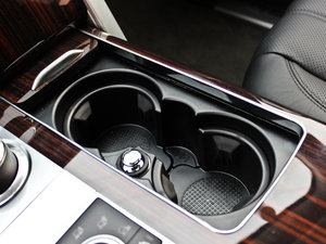 20135.0 V8 NA Vogue SE g