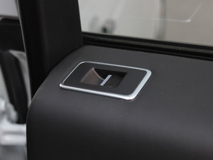 20135.0 V8 NA Vogue SE п؅^(q)