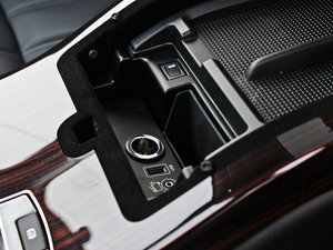 20135.0 V8 NA Vogue SE п؅^(q)