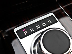 20135.0 V8 NA Vogue SE QU