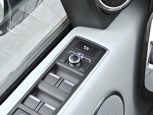 20135.0 V8 NA Vogue SE g