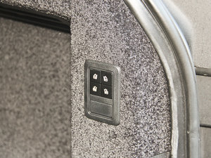 20135.0 V8 NA Vogue SE g