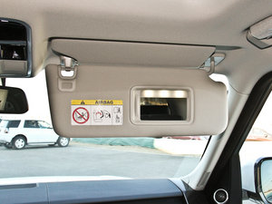 2013款5.0 V8 NA Vogue SE 空间座椅