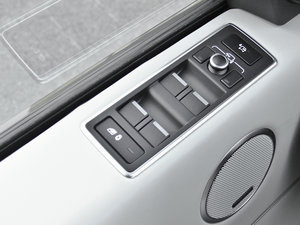 20135.0 V8 NA Vogue SE п؅^