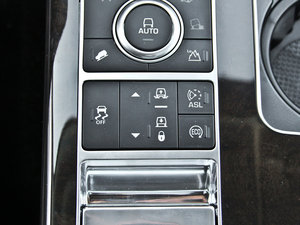 20135.0 V8 NA Vogue SE п؅^