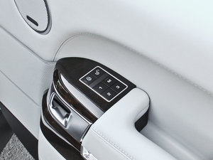 20135.0 V8 NA Vogue SE п؅^