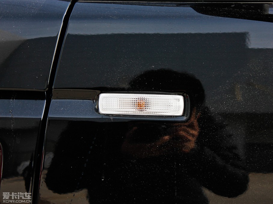 2013��l�F ���Ĵ� 5.0 V8 SE