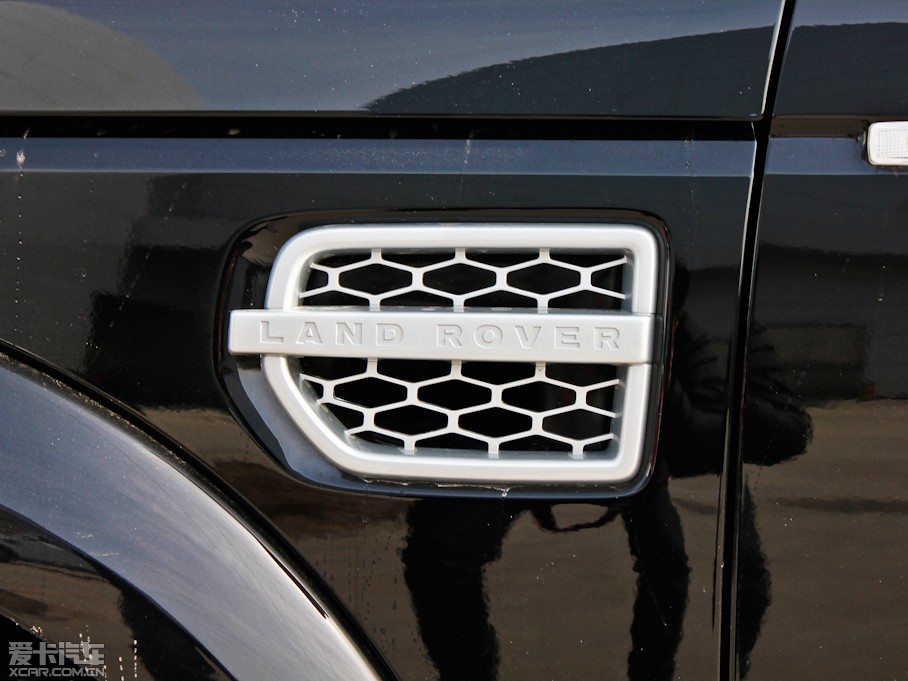 2013��l�F ���Ĵ� 5.0 V8 SE