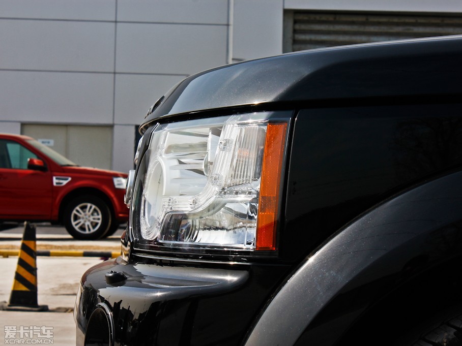 2013��l�F ���Ĵ� 5.0 V8 SE