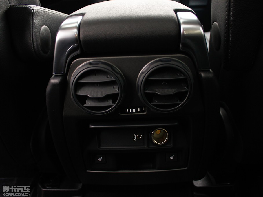 2013��l�F ���Ĵ� 5.0 V8 SE