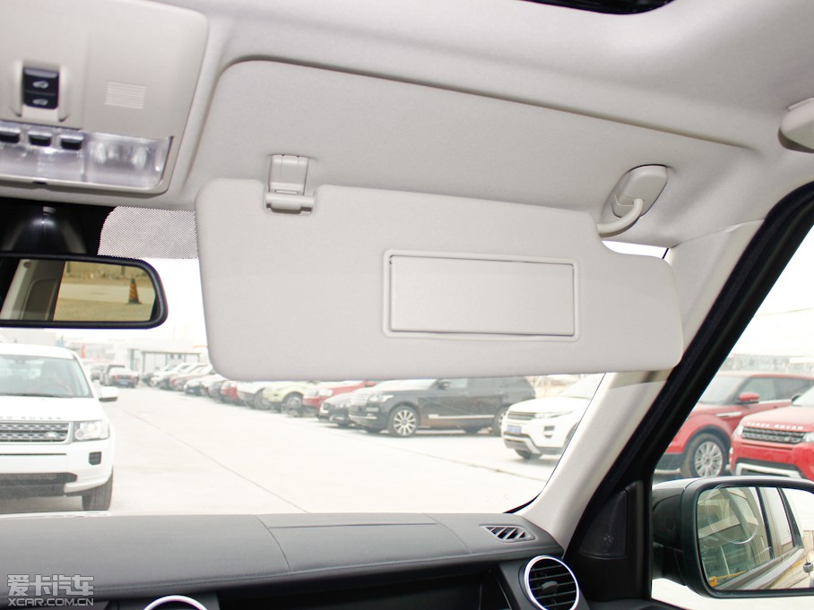 2013��l�F ���Ĵ� 5.0 V8 SE