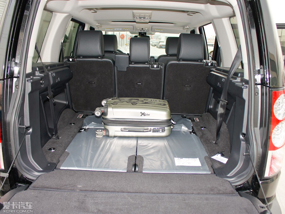 2013��l�F ���Ĵ� 5.0 V8 SE