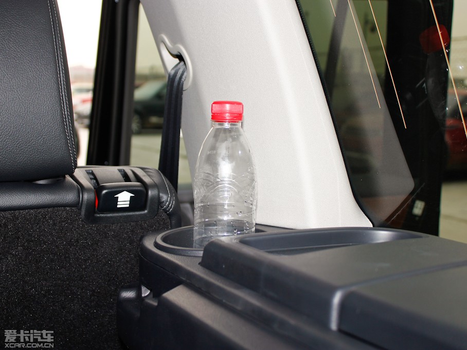 2013��l�F ���Ĵ� 5.0 V8 SE