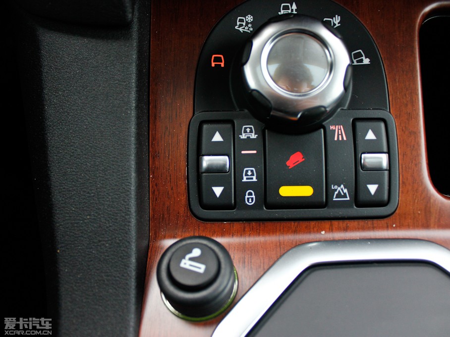 2013��l�F ���Ĵ� 5.0 V8 SE