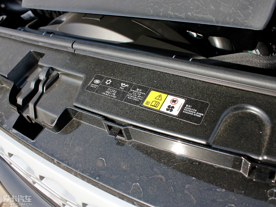 2013��l�F ���Ĵ� 5.0 V8 SE