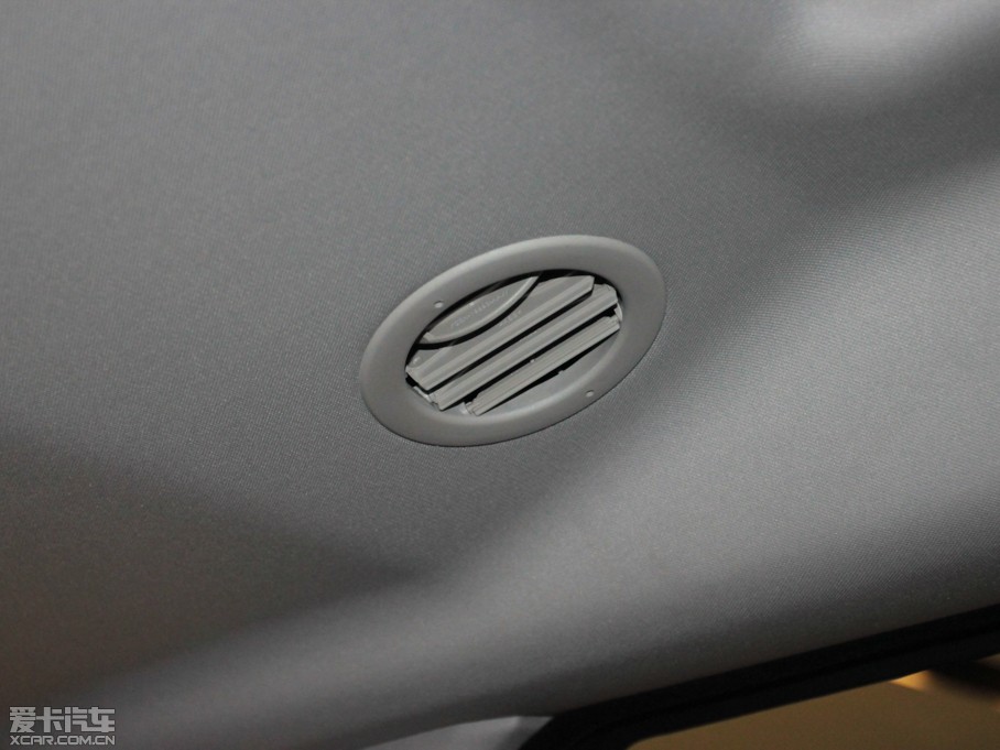 2013lF Ĵ 3.0 V6 SD HSE Ͱ