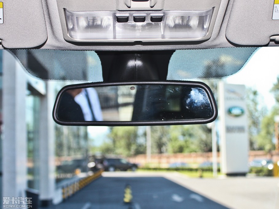 2013lF Ĵ 3.0L V6 SD 