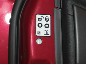 2013Ĵ 3.0 V6 SD HSE Ͱ g