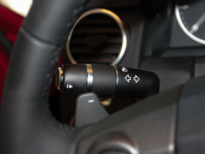 2013Ĵ 3.0 V6 SD HSE Ͱ п؅^(q)