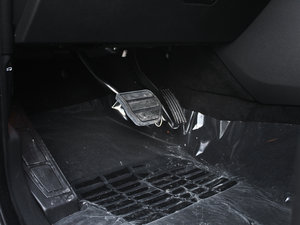 2013Ĵ 3.0L V6 SD  п؅^(q)