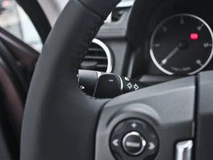 2013Ĵ 3.0L V6 SD  п؅^(q)