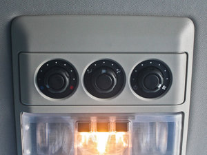 2013Ĵ 3.0L V6 SD  п؅^(q)