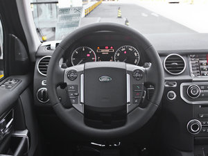 2013款第四代 3.0L V6 SD 尊黑限量版 方向盘