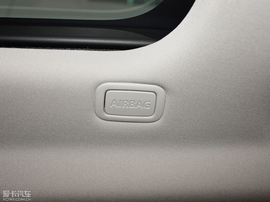 2013��٘O��(�M(j��n)��) 2.0T 3�Tҫ��(d��ng)��