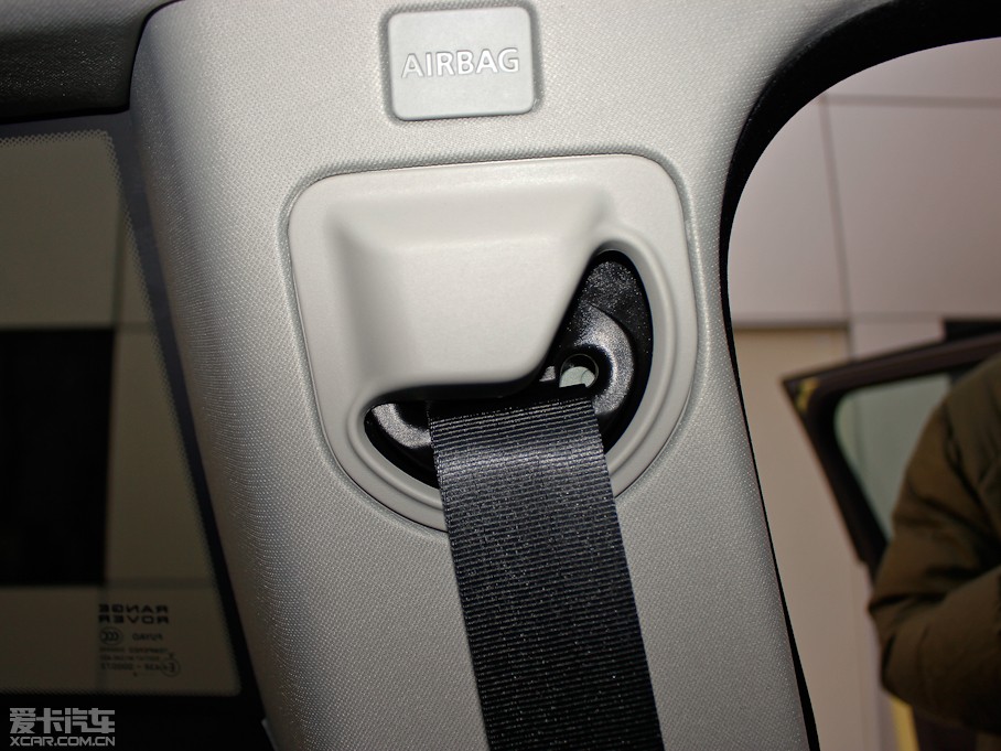 2013��٘O��(�M(j��n)��) 2.0T 3�Tҫ��(d��ng)��