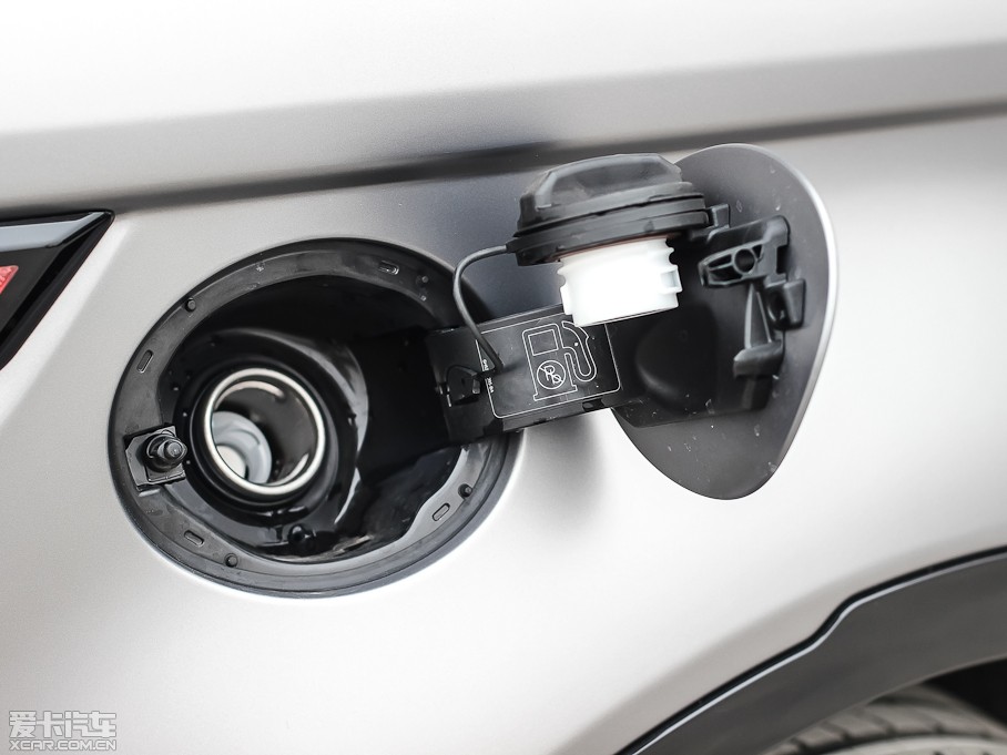 2013��٘O��(�M��) 2.0T 3�T�S������������