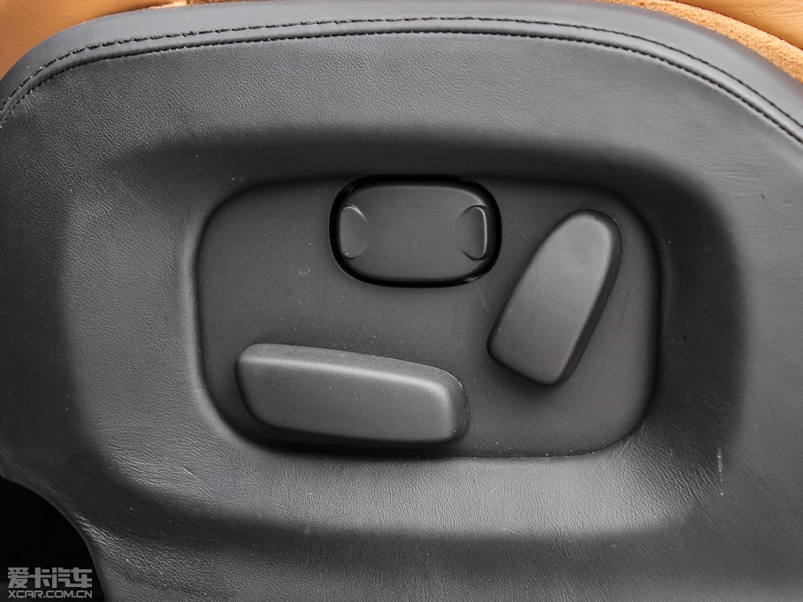 2013��٘O��(�M��) 2.0T 3�T�S������������