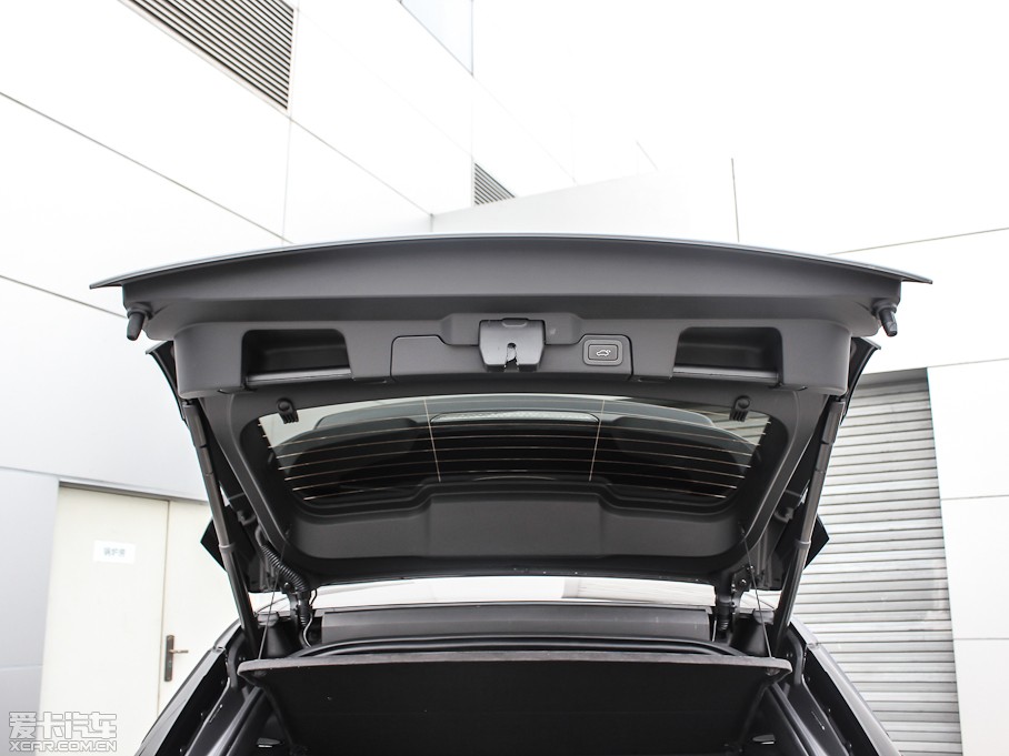 2013��٘O��(�M(j��n)��) 2.0T 3�T�S������������