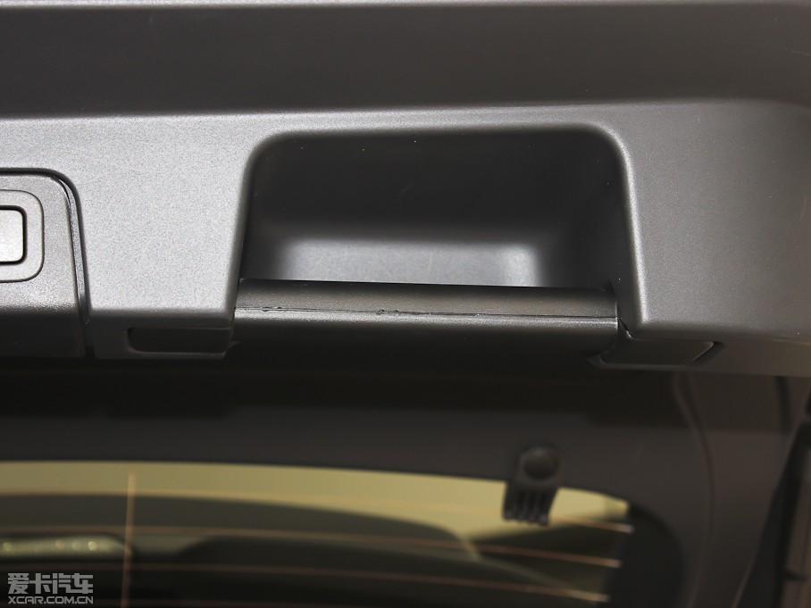 2013��٘O��(�M��) 2.0T 3�T�S������������