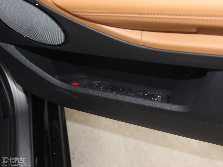 2013��٘O��(�M(j��n)��) 2.0T 3�T�S������������