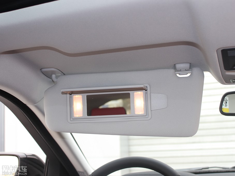 2013��٘O��(�M��) 2.0T 5�Tҫ�Ӱ�