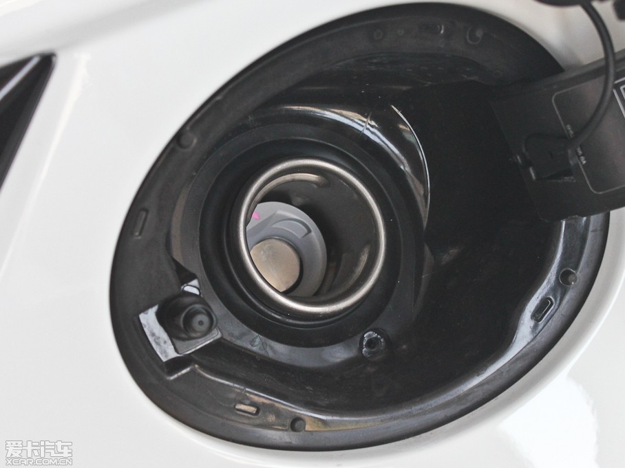 2013��٘O��(�M(j��n)��) 2.0T 5�Tҫ���