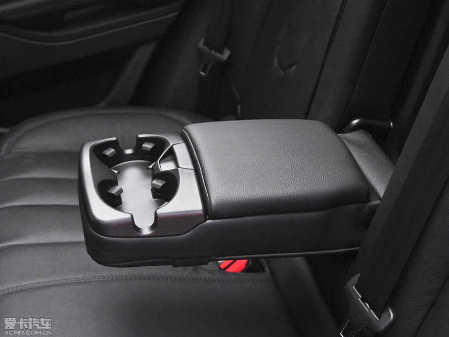 2013��٘O��(�M(j��n)��) 2.0T 5�Tҫ���