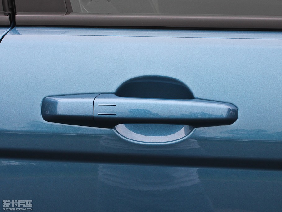 2013��٘O��(�M��) 2.0T 3�Tѣ�{������