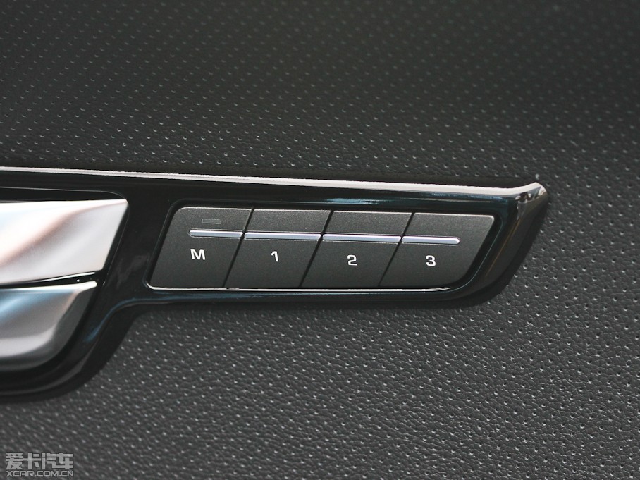 2013��٘O��(�M��) 2.0T 3�Tѣ�{������