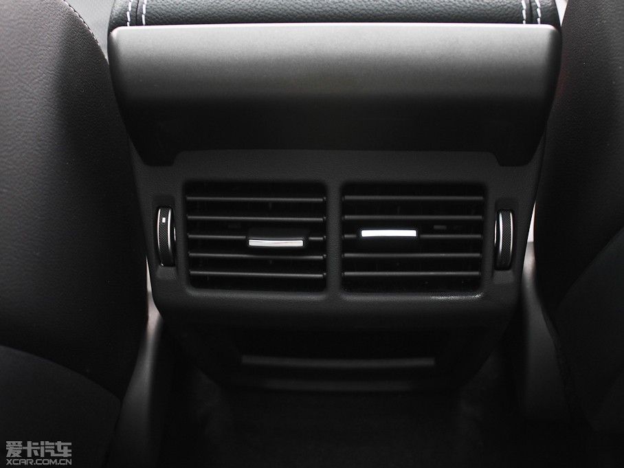 2013��٘O��(�M��) 2.0T 3�Tѣ�{������