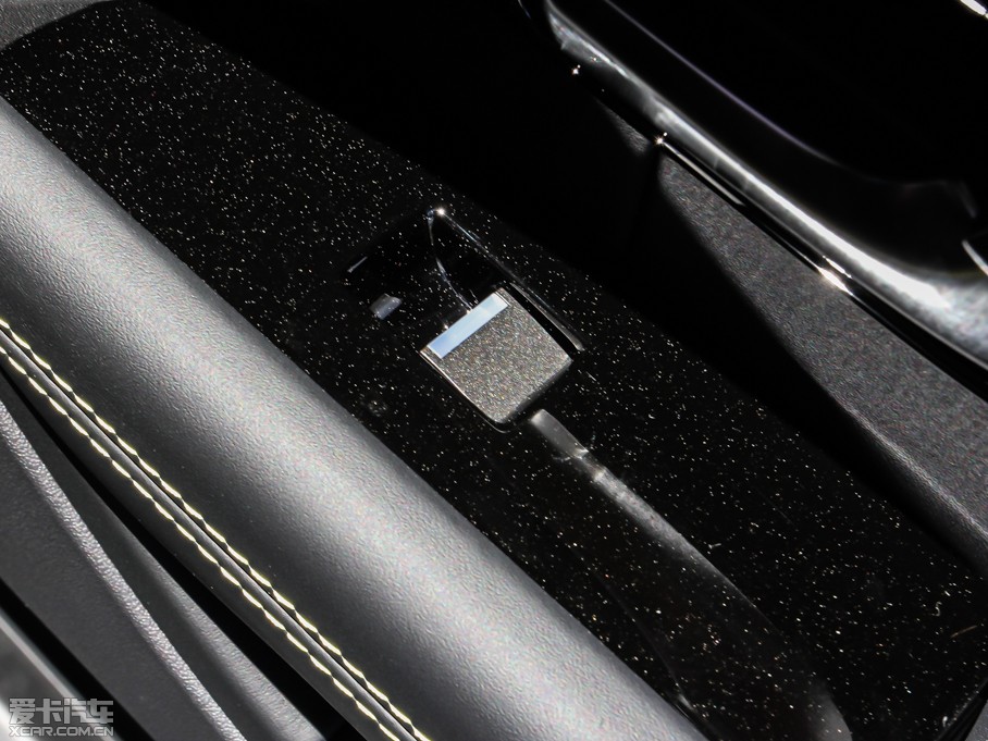 2013��٘O��(�M��) 2.0T 5�T�ڄ�������