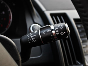 20132.0 Si4 SEͰ п؅^