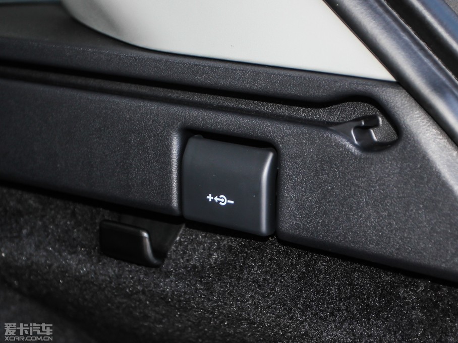 2014\ 3.0 V6 SC HSE